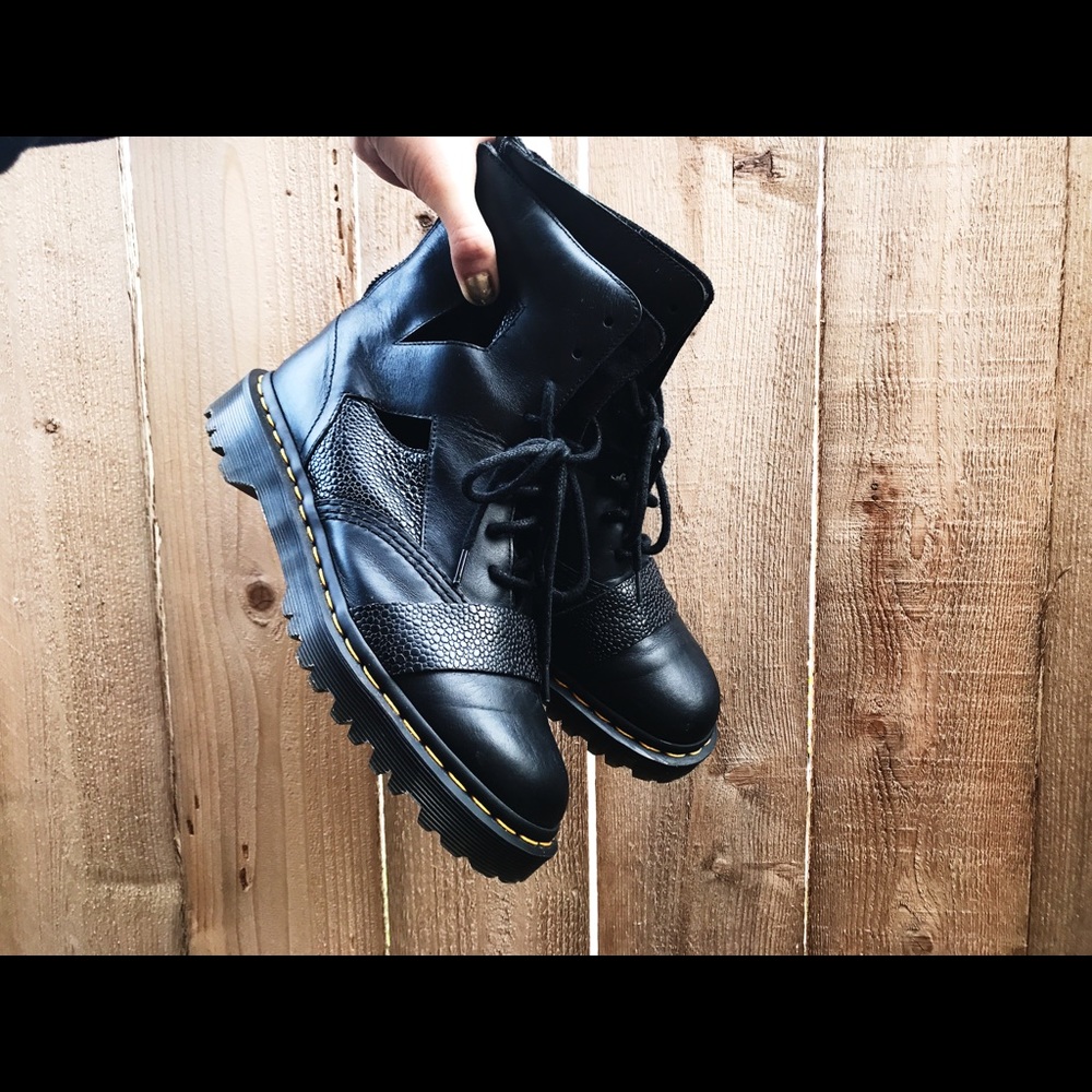 Dr. Martins *SOLD OUT* Reptilia Cut-Outs